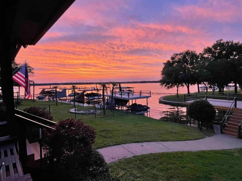 Brilliant sunsets - no photoshopping required!