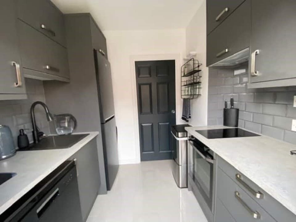 Compact fully equipped kitchen