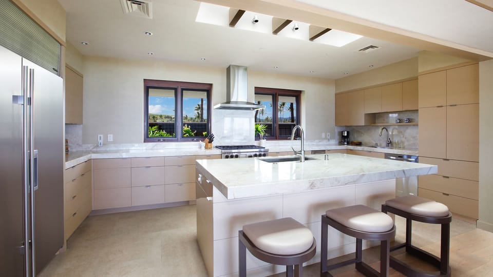 Nanea - Kitchen & Breakfast Bar - Parrish Kauai