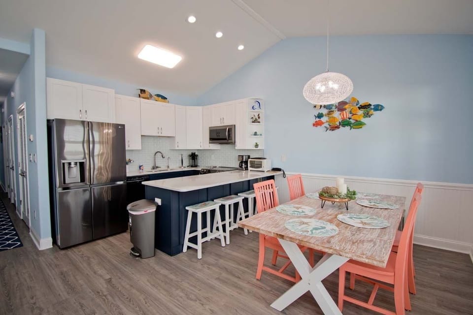Dining / Kitchen