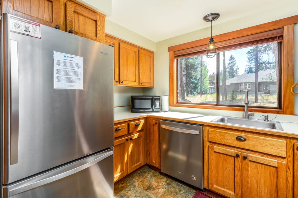 Kitchen - Main Level