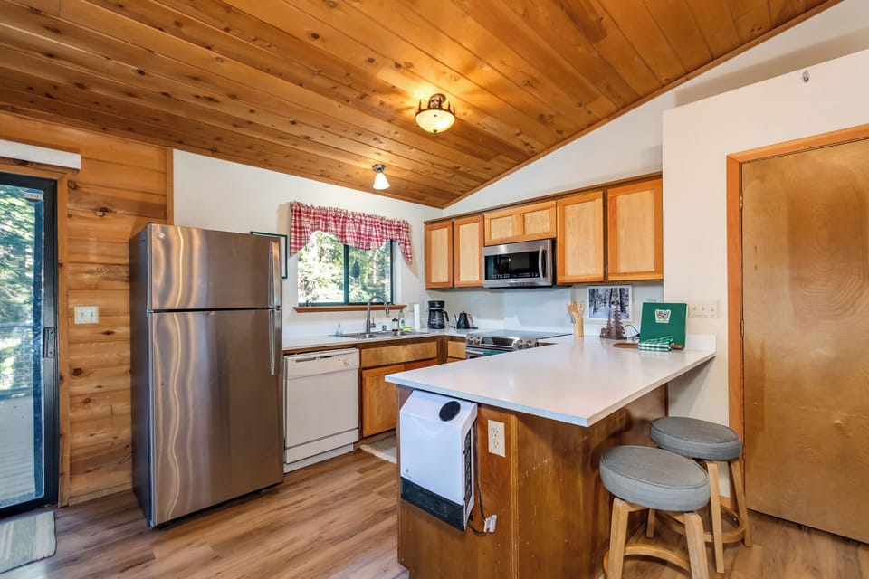 Kitchen 1