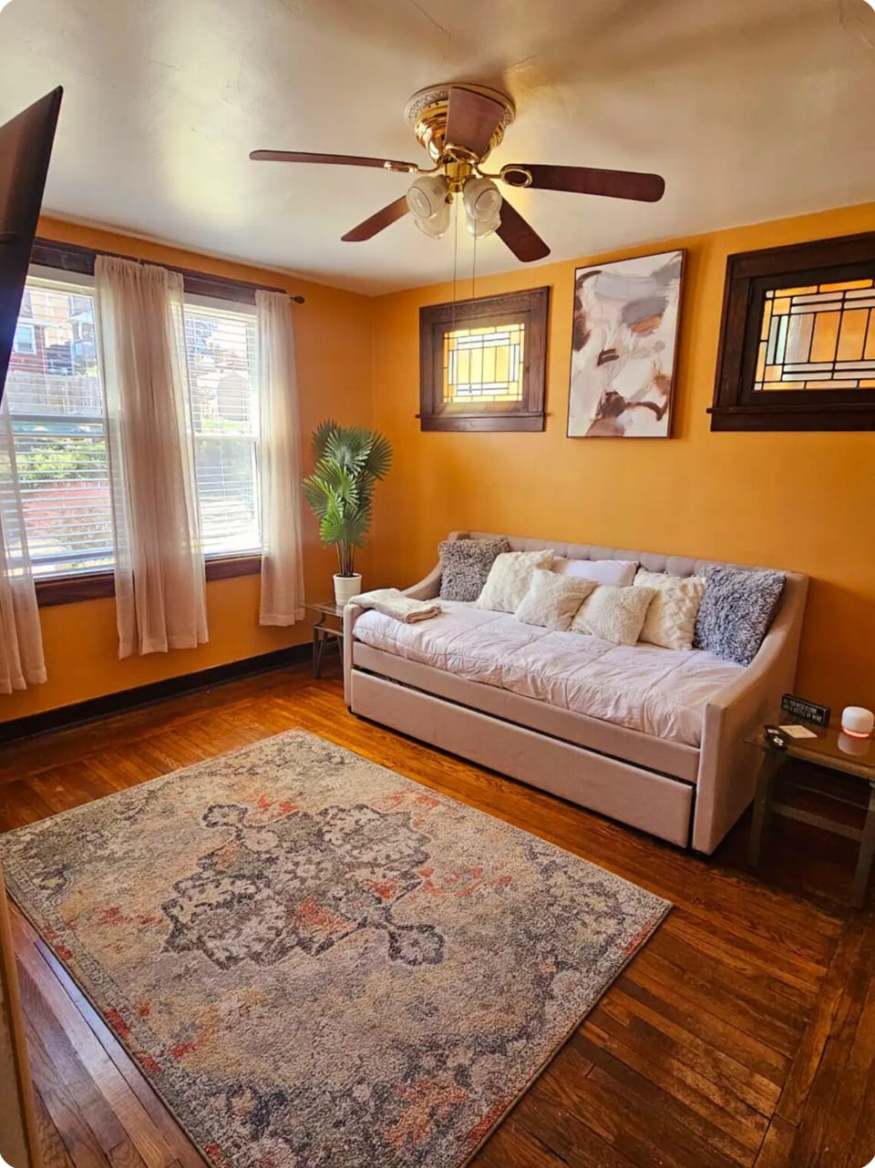 Day bed with pull out trundle.