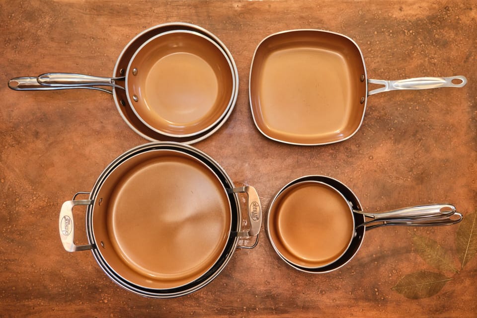 New pots and pans to cook all your meals in our fully-equipped kitchen. 