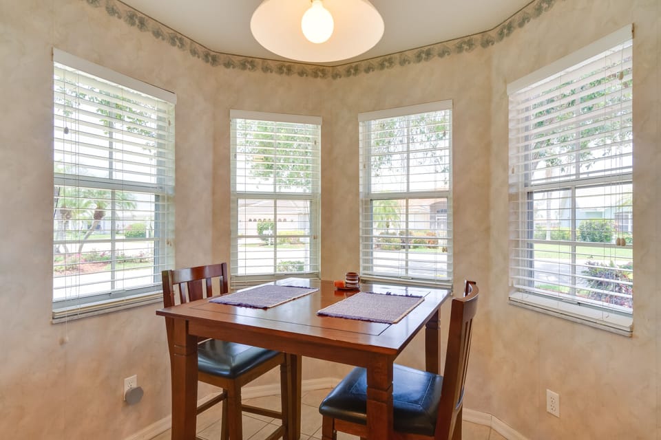 Breakfast Nook