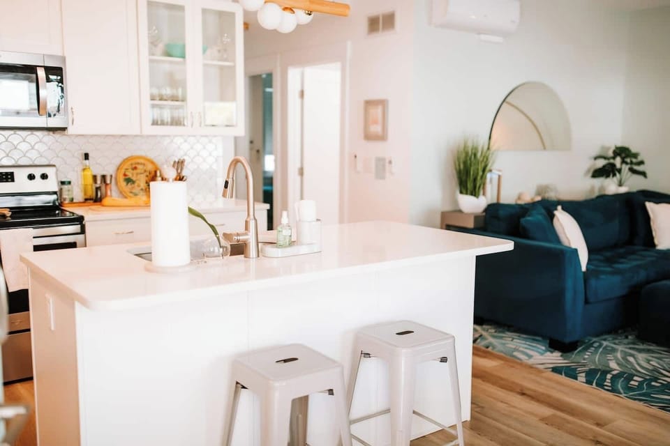 Open airy floor plan 