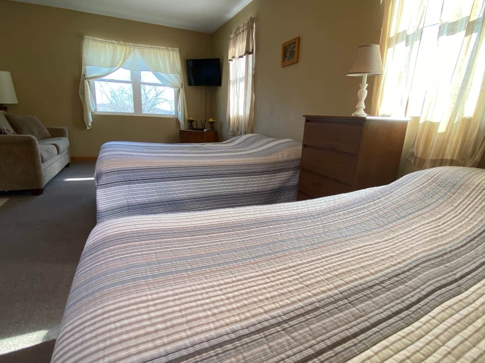 Cabin 7 - sleeping area