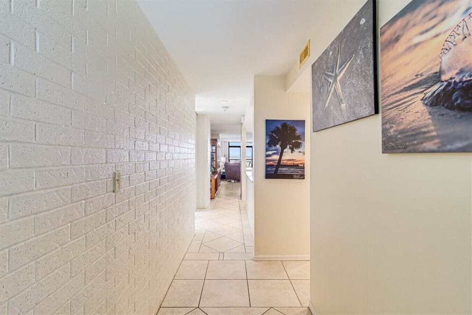 Entry Hall – Step Inside Your Coastal Getaway