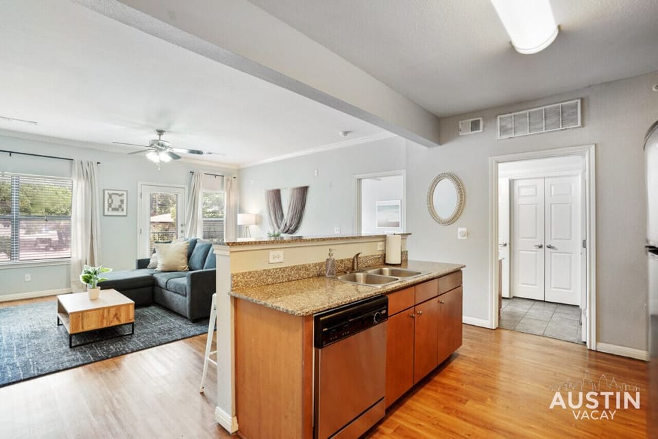 Fully equipped kitchen with all the essentials plus dishwasher