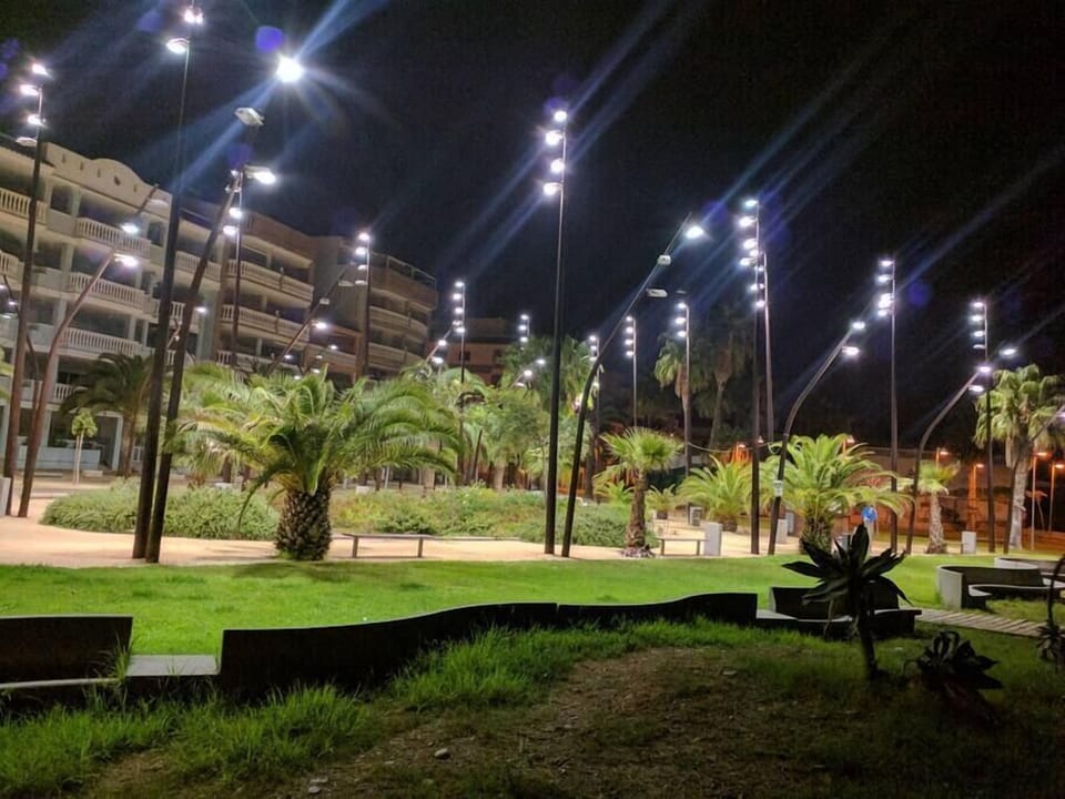 Plaza en avenida Mare Nostrum. Playa Grao Moncofa (1.5km del apartamento)