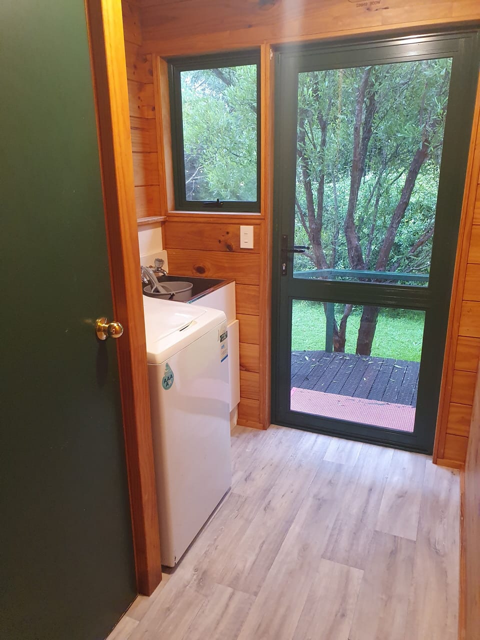 Laundry with washing machine 