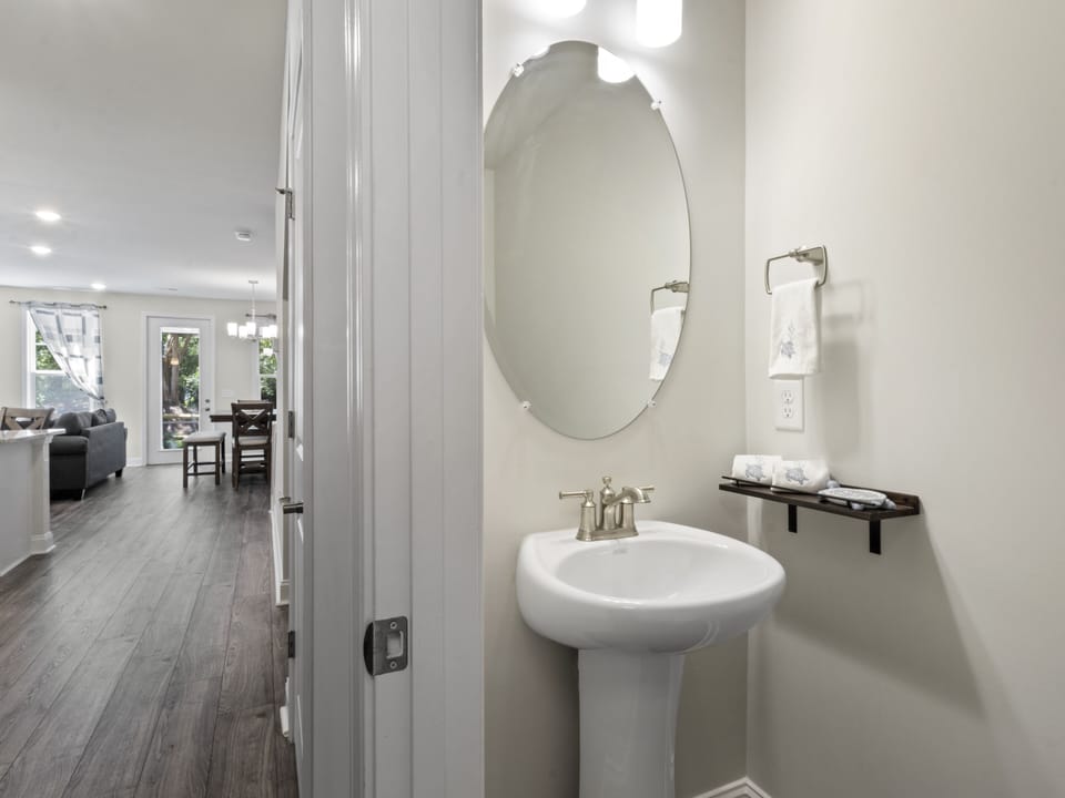 1/2 Bath Downstairs Hallway