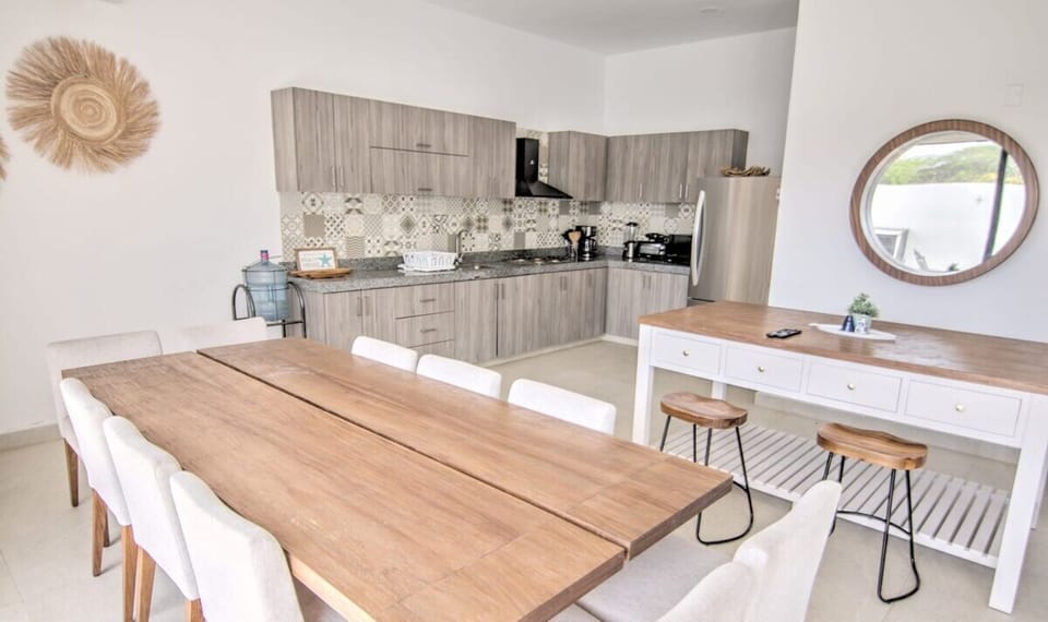 Fully equipped kitchen