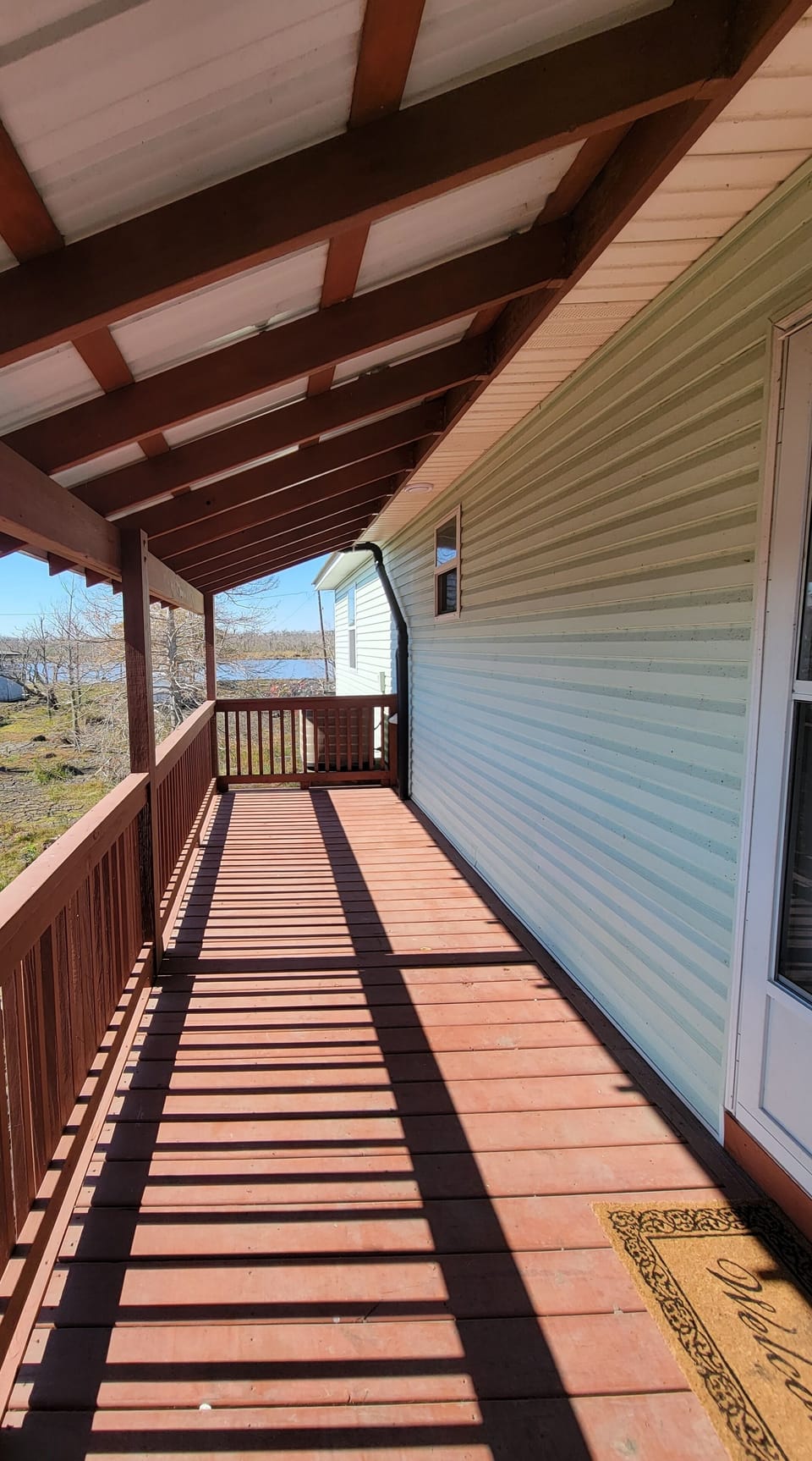 Bayou access. 6 beds!
