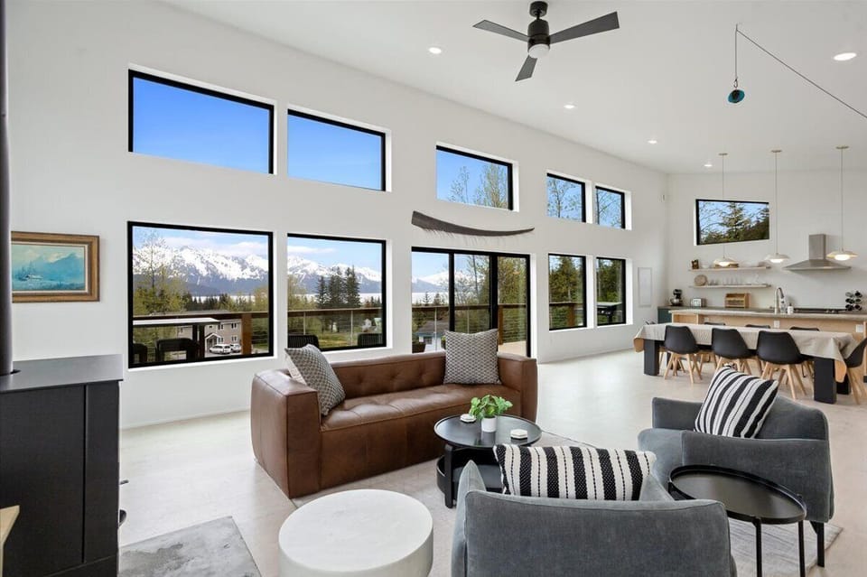 Plenty of communal space for gathering as a group and enjoying Alaskan views and let the outdoors in!