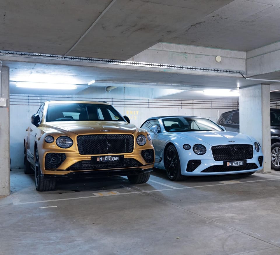 Secured underground parking x 2