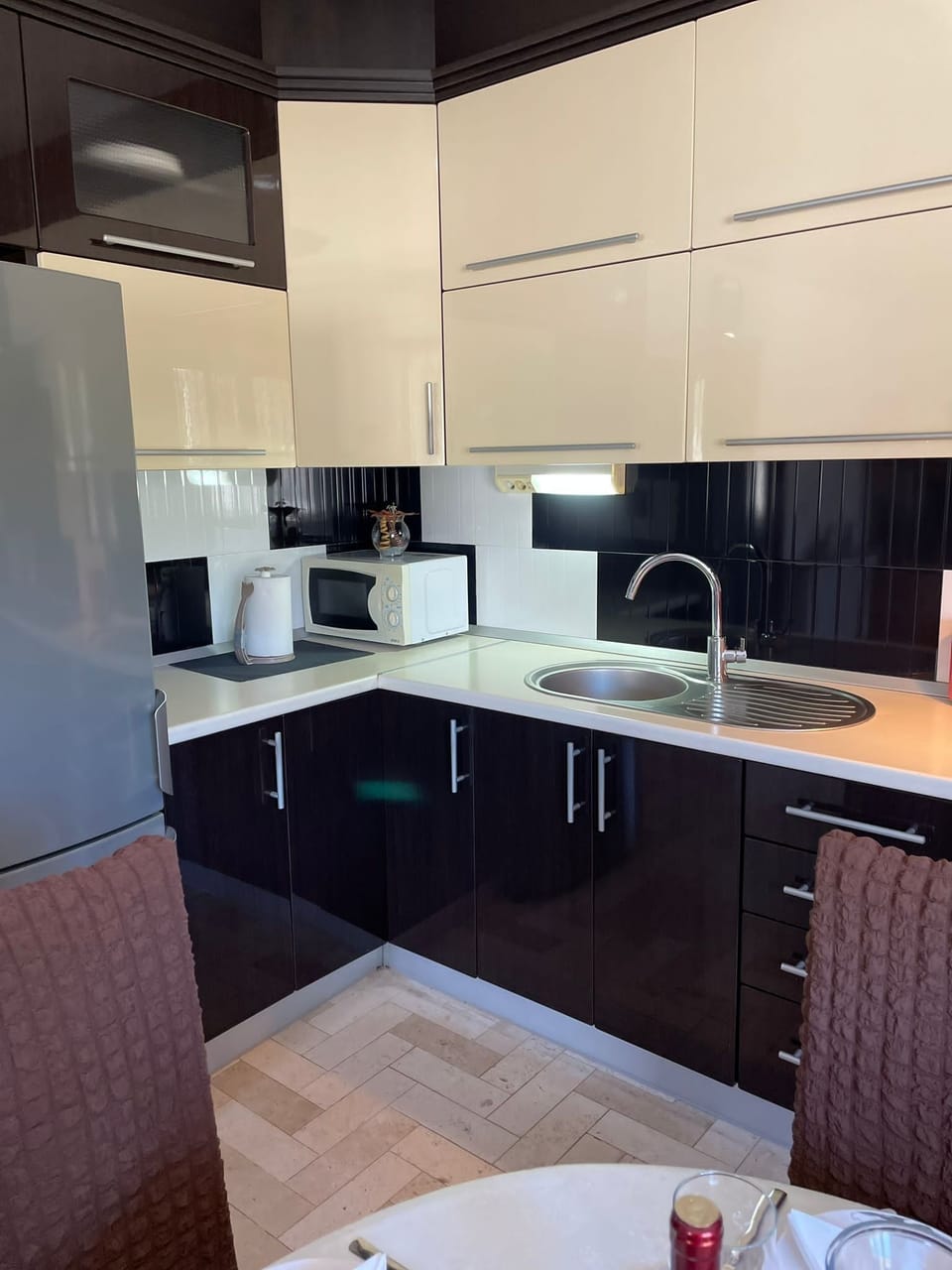 Kitchen 1