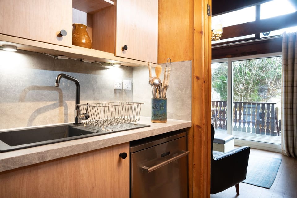 Wolf Lodge kitchen