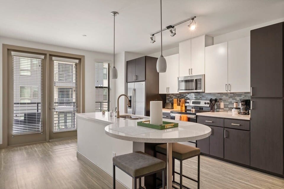 Fully Equipped Kitchen!