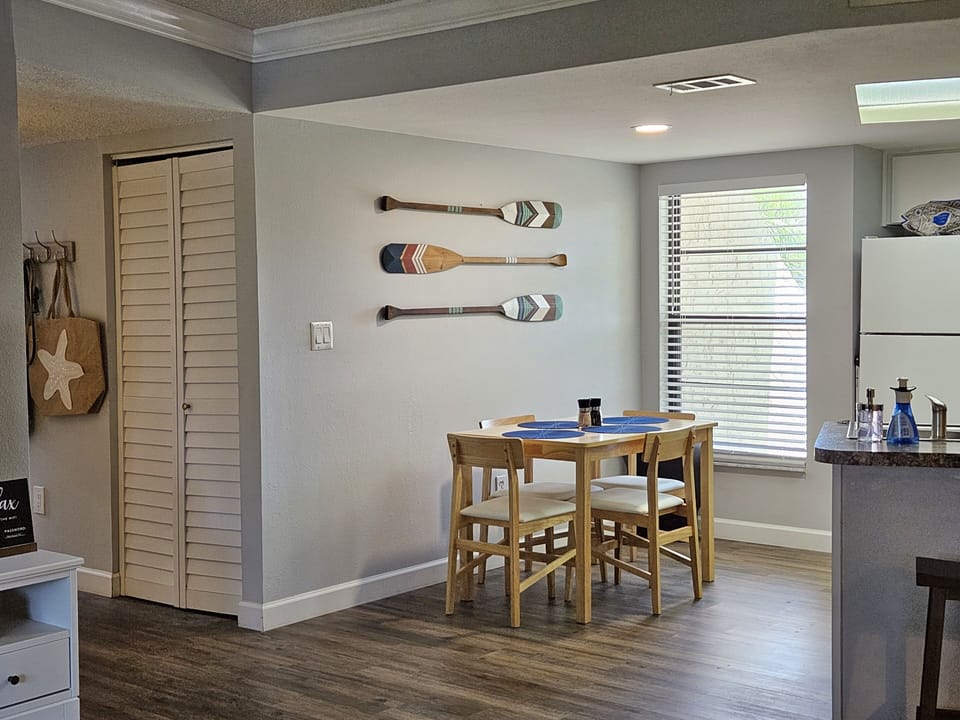 Dining Nook