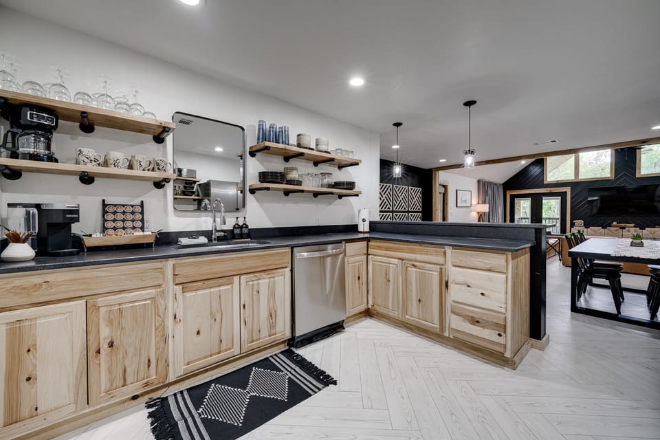 ELECTRIC STOVE/OVEN | REFRIGERATOR | MICROWAVE |  KEURIG W/ LIMITED KCUPS, SUGAR, HONEY