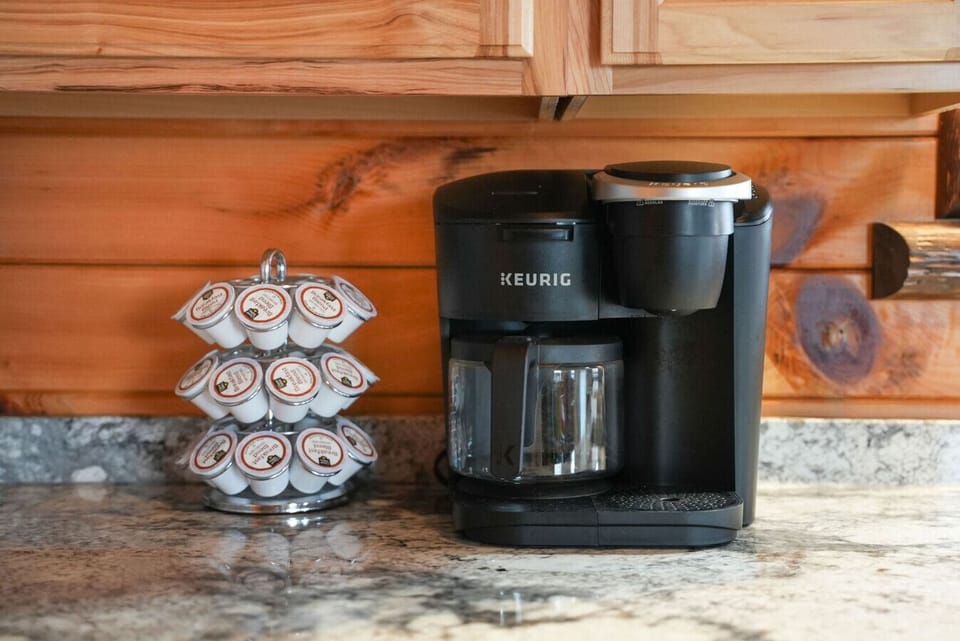 Kuerig Duo - Pods and Pot