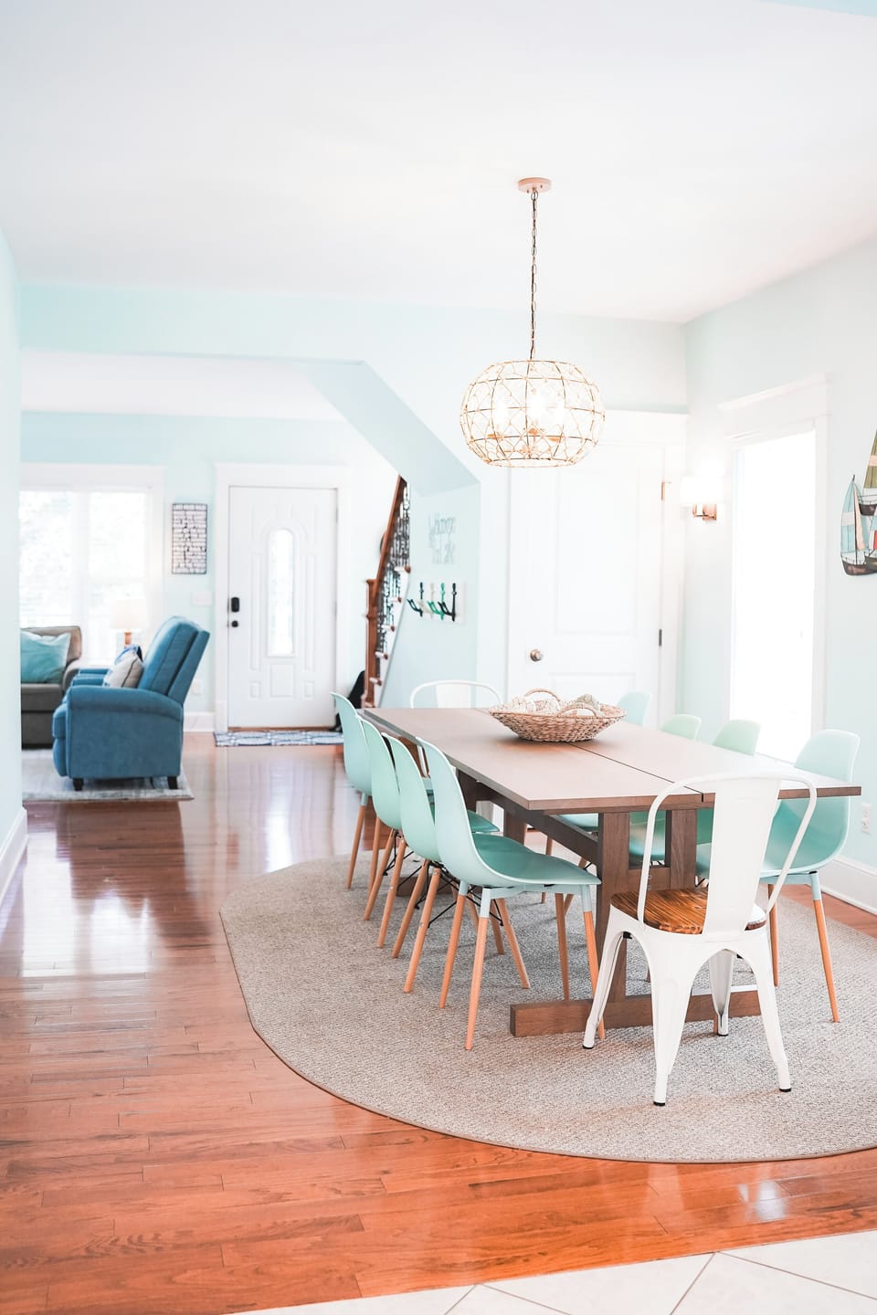 Open, spacious living space.