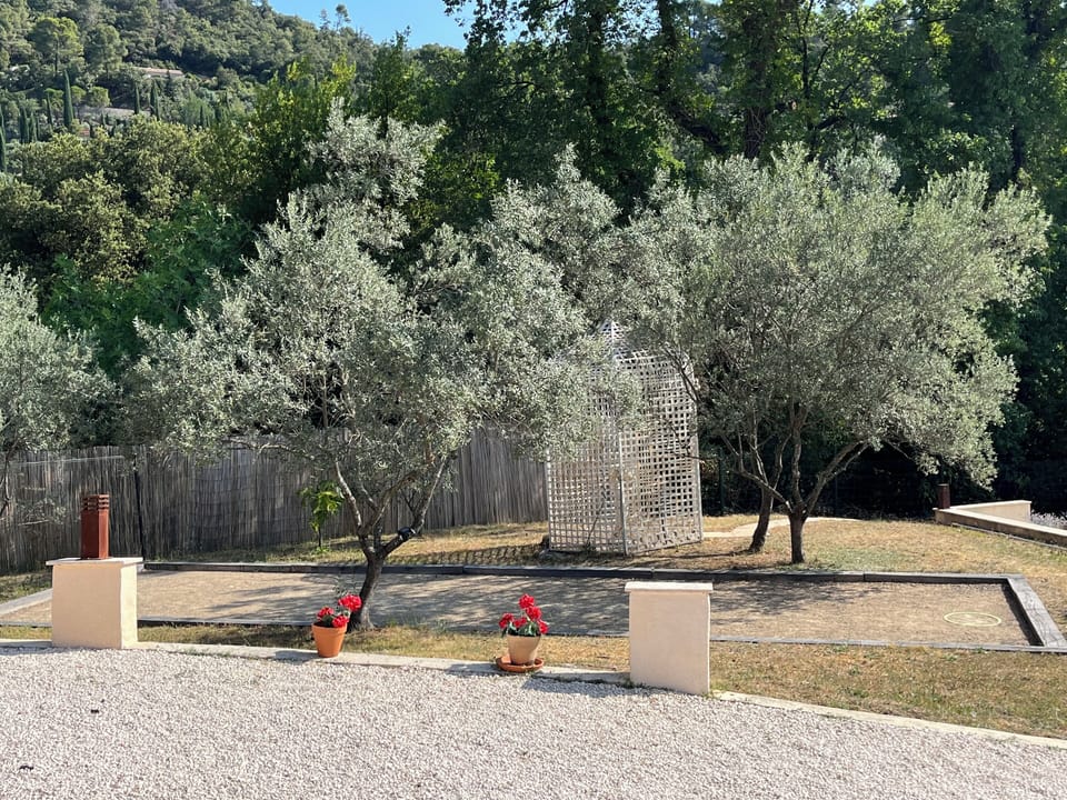 Boules court 