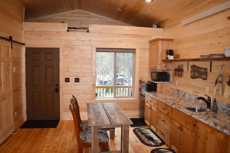 Dining/work table