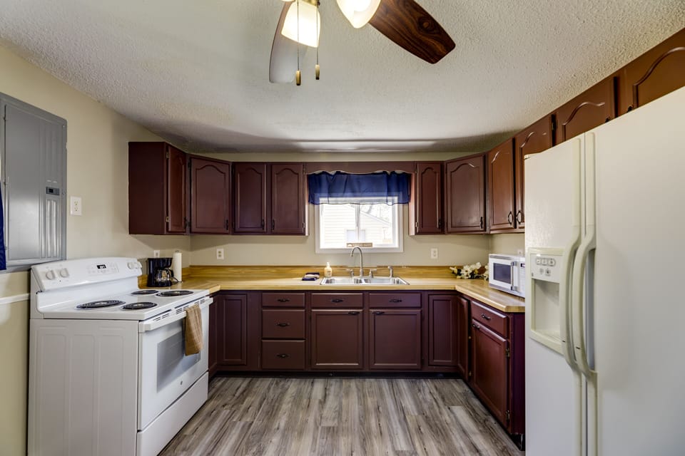 Kitchen | Toaster | Spices
