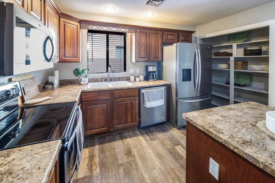 Kitchen area
