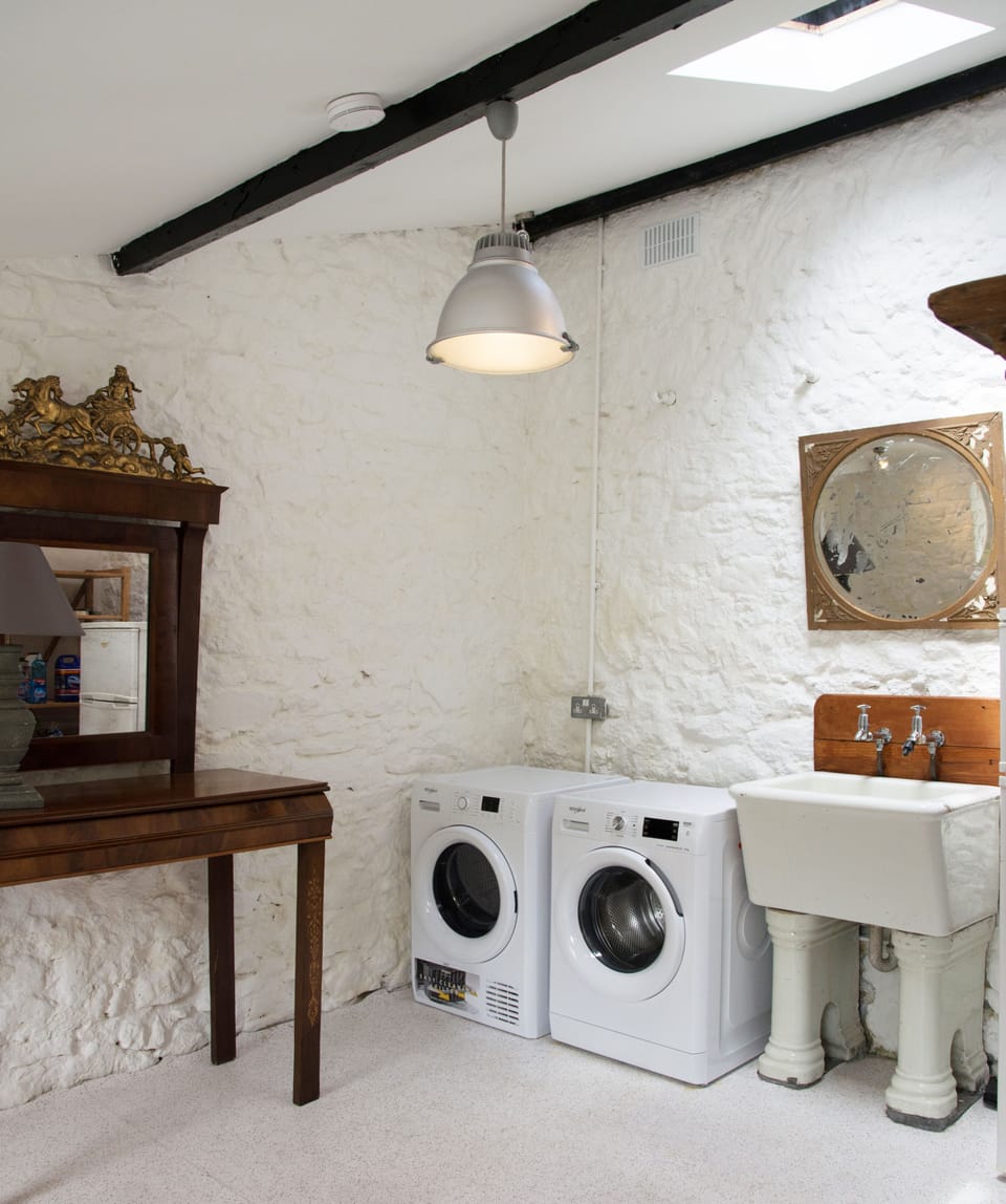 Utility room/pantry