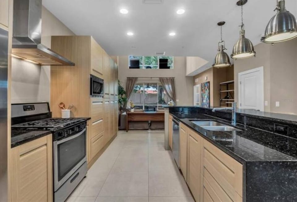 Private kitchen