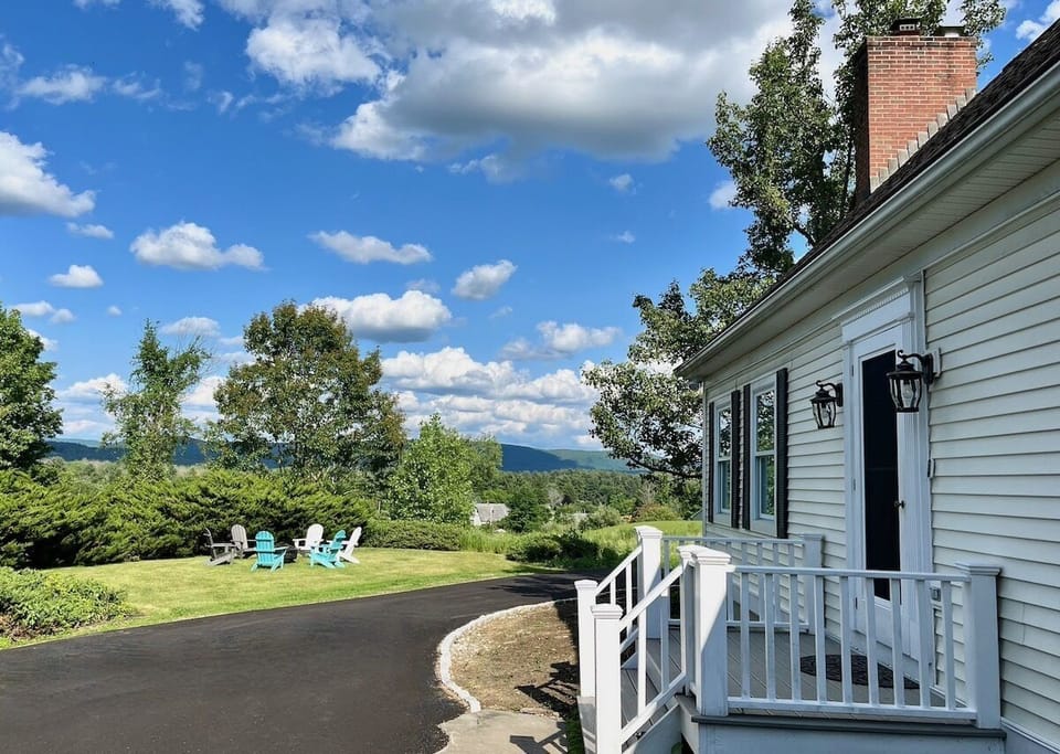 Big Views at Stone Hill