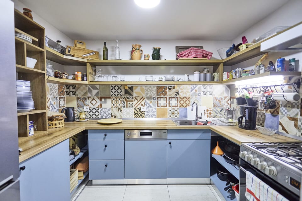 Kitchen 1