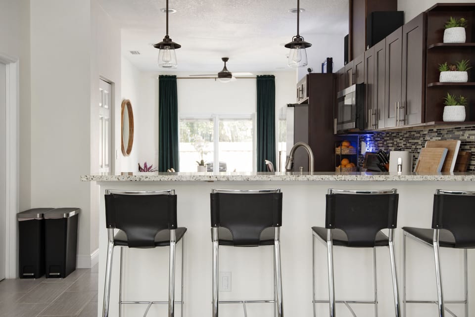 4 barstools, kitchen and main area
Alexa controlled streaming speaker system