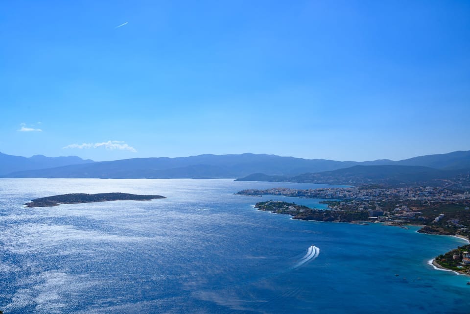 Majestic sea views and unobstructed panoramic vistas.