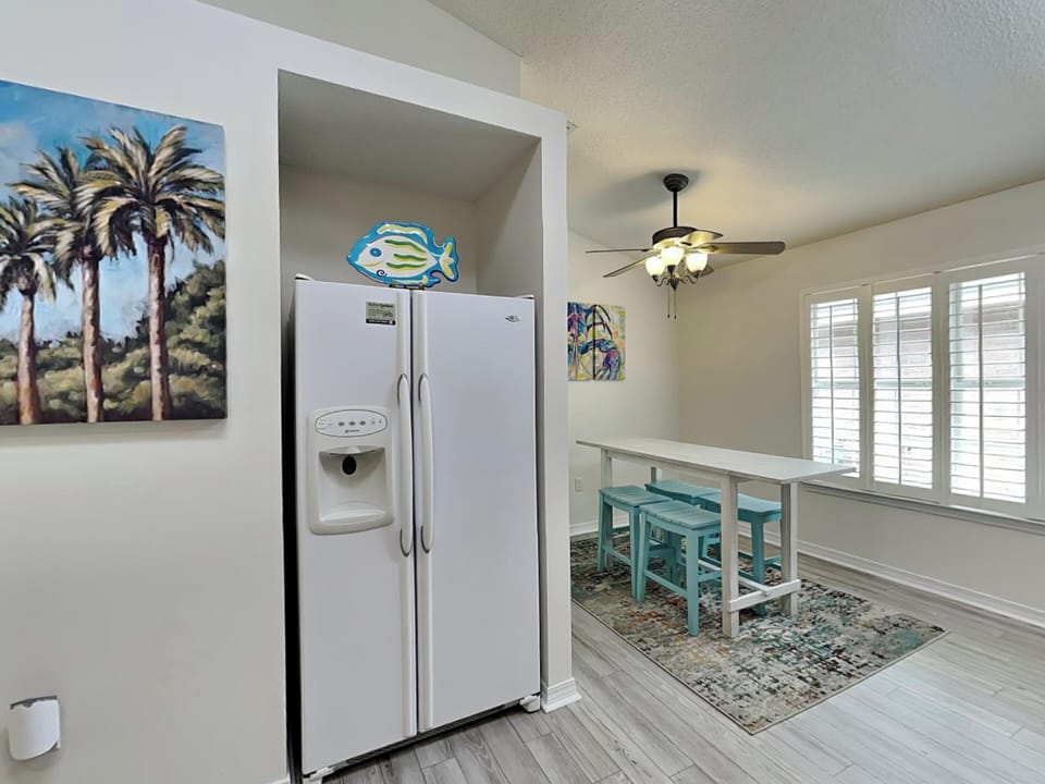 Kitchen - Breakfast Nook