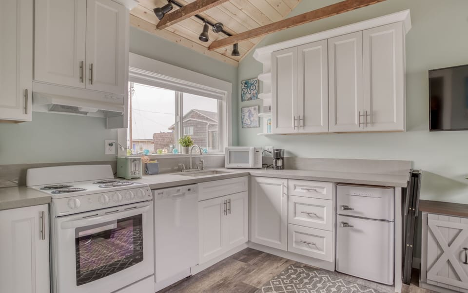 Kitchenette Area