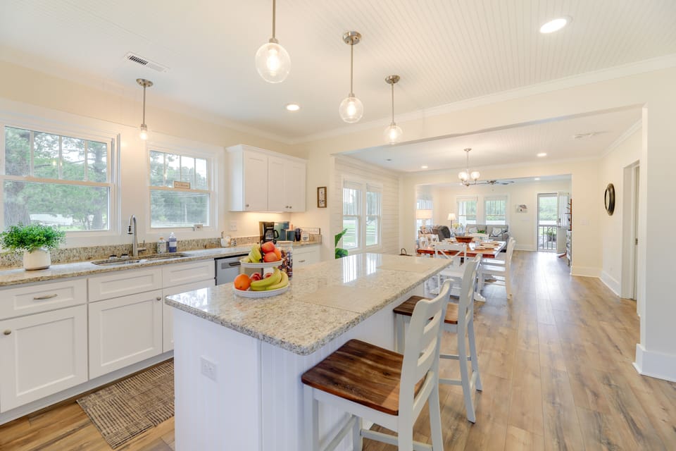 Kitchen | Cooking Basics | Coffee Makers | Toaster Oven