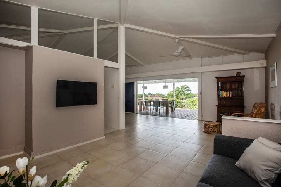 Open plan living room