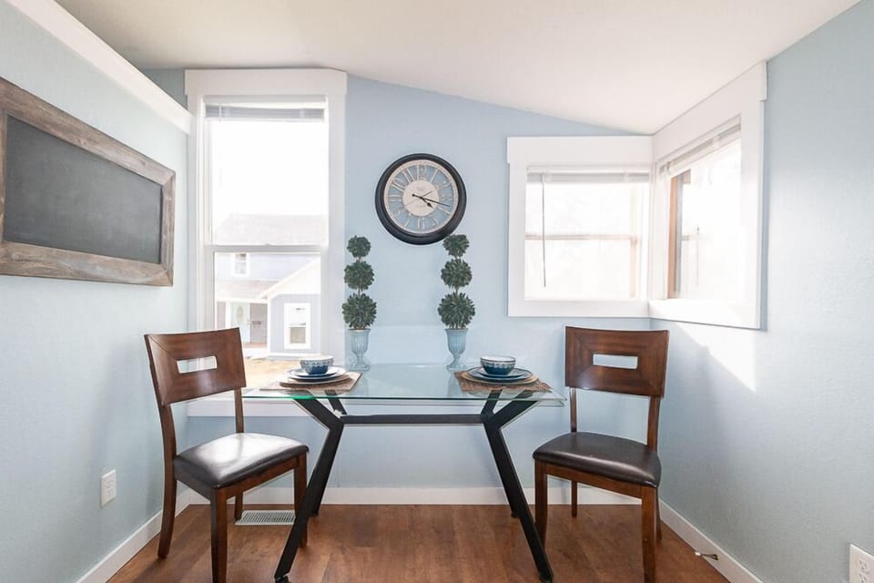 Have breakfast at this table for 2.