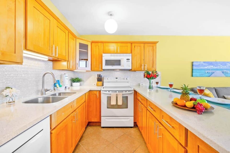 Fully equipped kitchen with dishwasher for your culinary needs.
