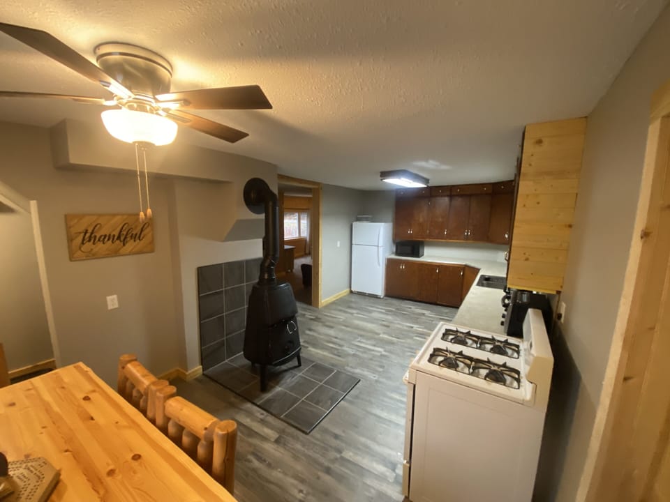 Wood stove.  Fully stocked kitchen.