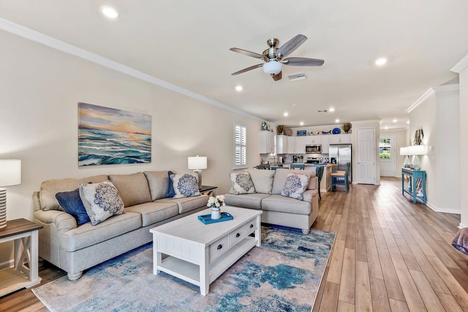 Professionally Designed & Furnished Home in Eagle Reserve