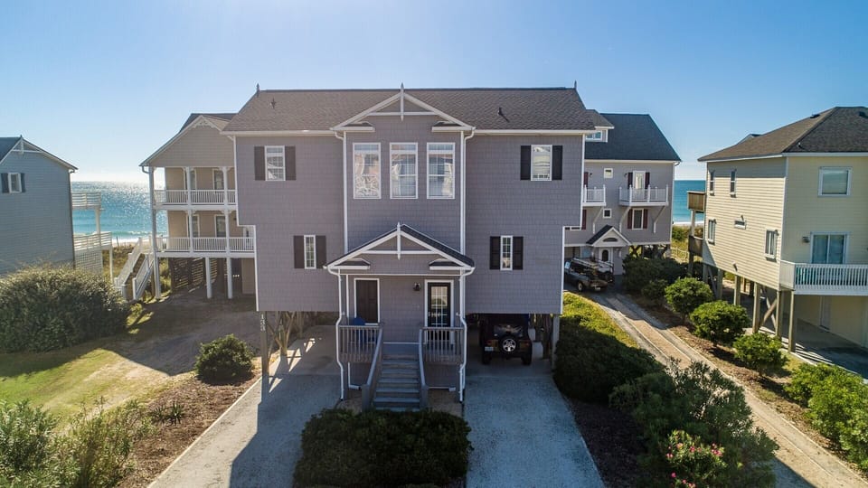 Front of House/Street Side