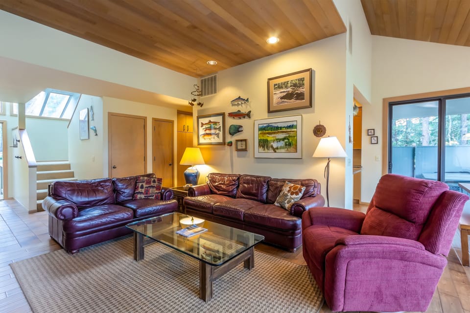 Living Room - Main Level