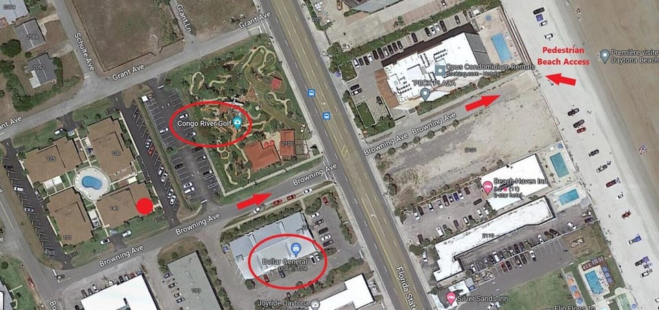 3 minute walk to the beach