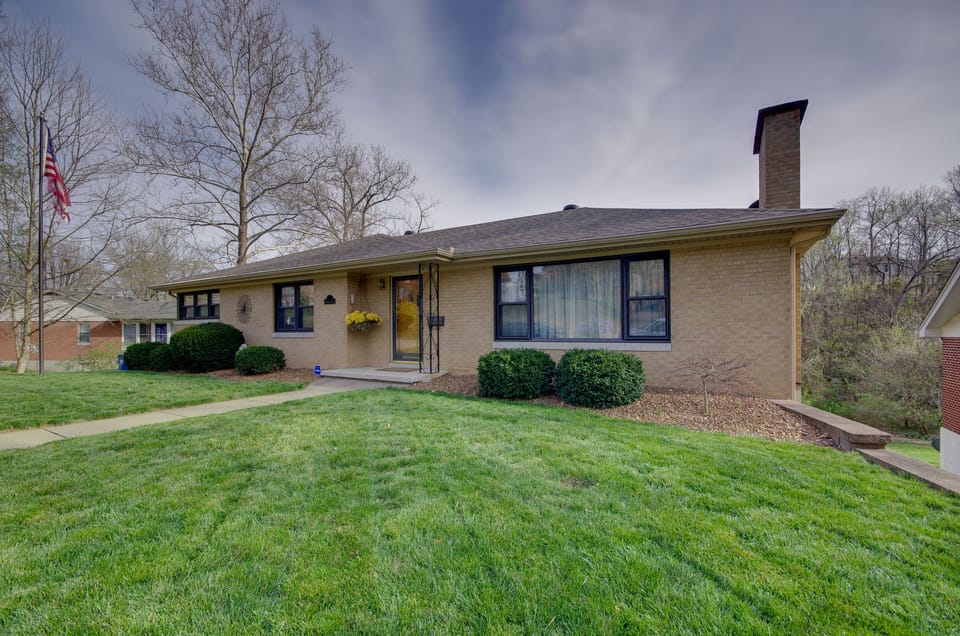 Jefferson City Vacation Rental | 3BR | 1BA | 1,594 Sq Ft | 1 Step to Enter