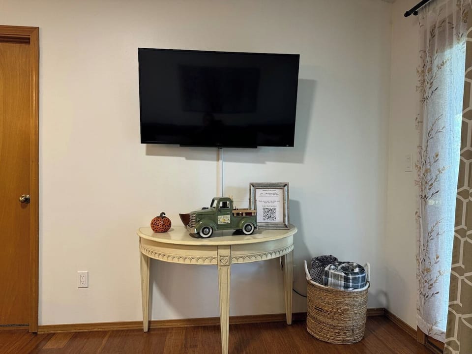 In this tv we have Roku for all your streaming needs.